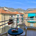 Chiara Hotel Finale Ligure